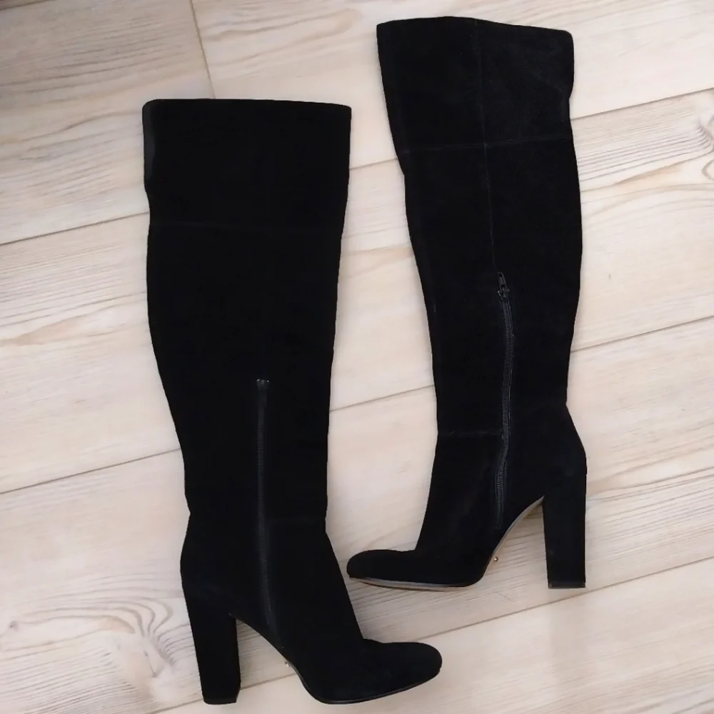 Gianni Bini Ventah Boots - Picture 2 of 5